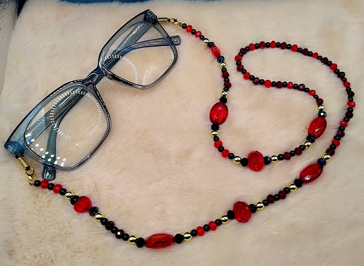 Cosmic Ember Glasses Chain 🔴✨⚫