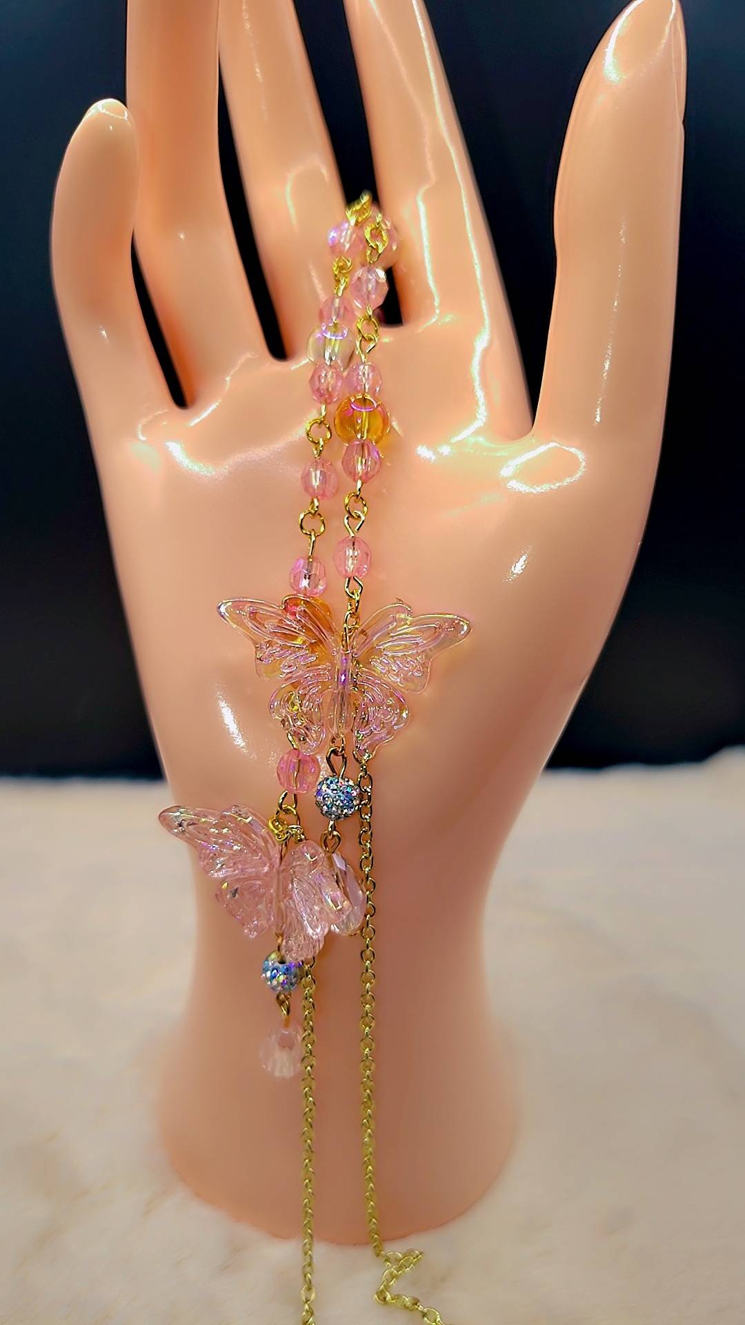 Pink Butterfly Dreams Eyewear Chain ✨🩷🦋