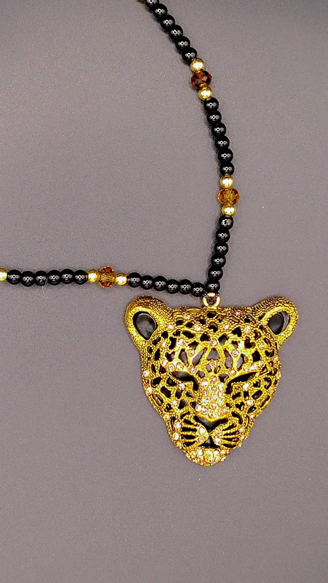 Divine Panther Necklace 🐆✨👑