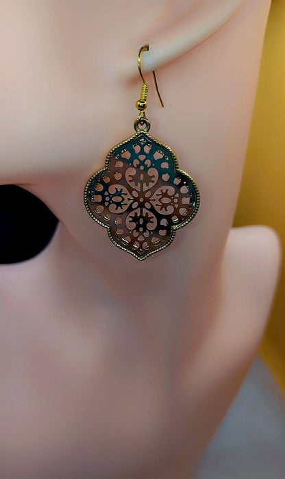 Divine Bloom Earrings ✨🪷