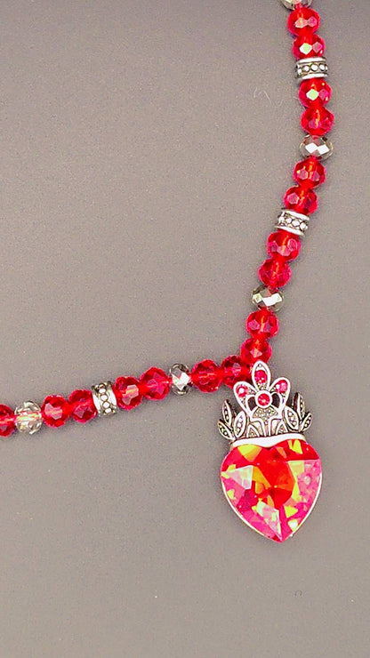 Queen of Hearts Crown Necklace 👑❤️✨