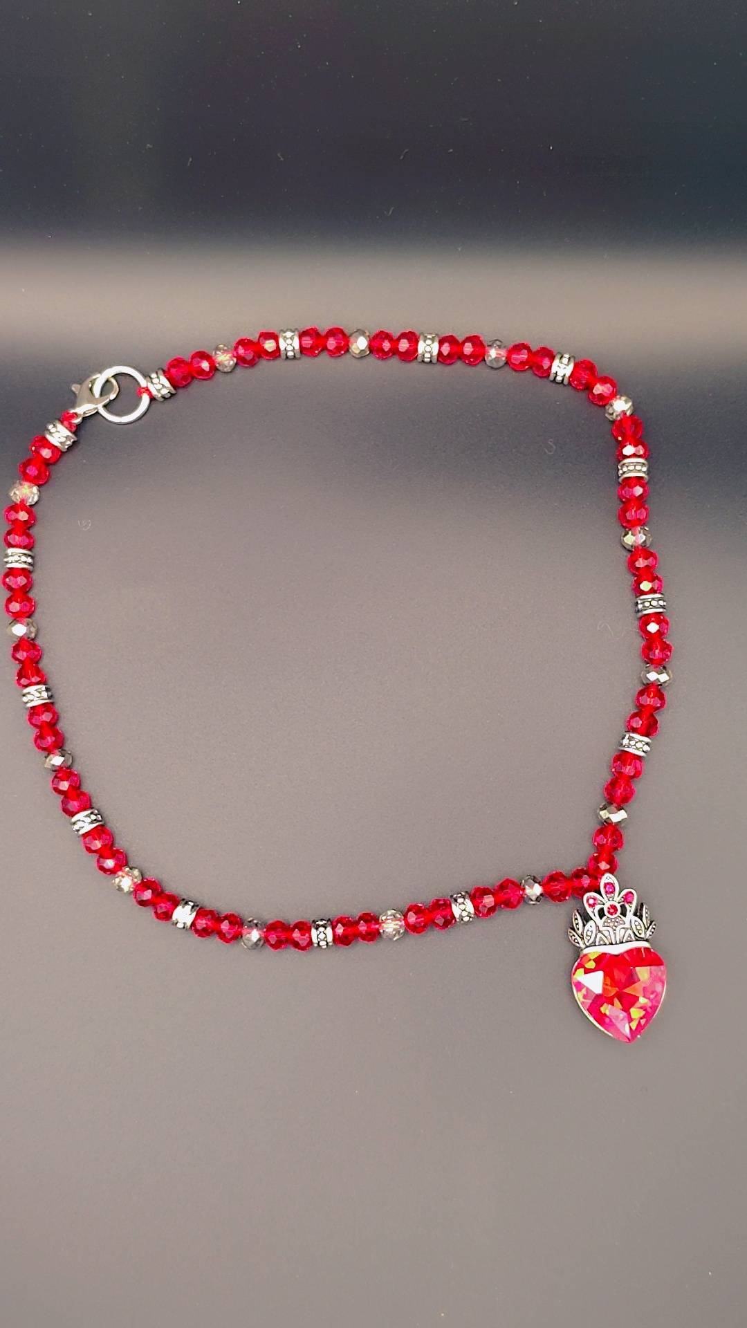 Queen of Hearts Crown Necklace 👑❤️✨